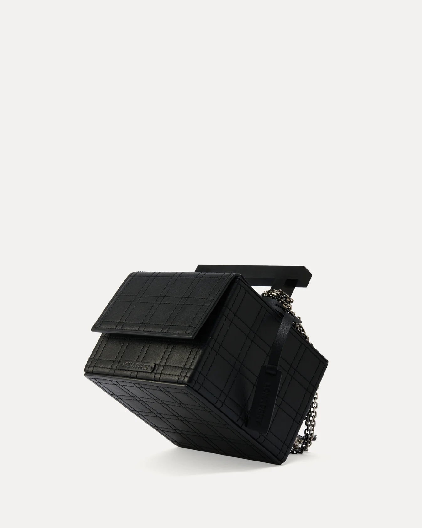 CUBE BAG IN BLACK