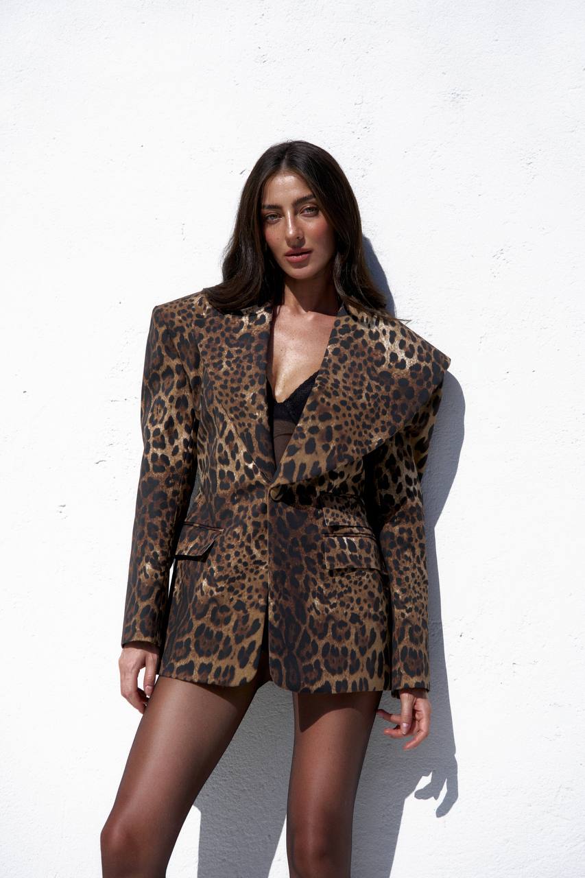 Vivienne Leo Blazer