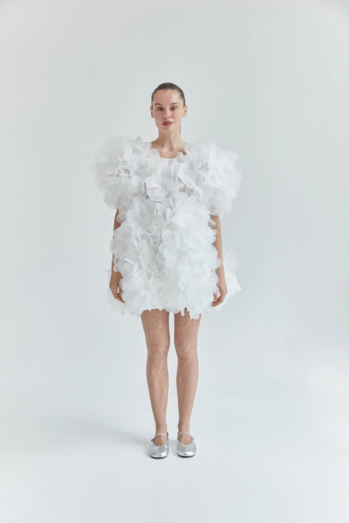 PEONY SWEET DRESS IN MILK WHITE