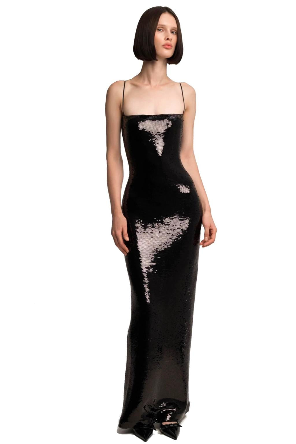 Bare dress maxi